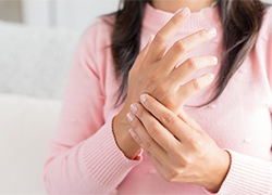 Tingling in Your Ring and Pinky Fingers? It Could Be Cubital Tunnel Syndrome